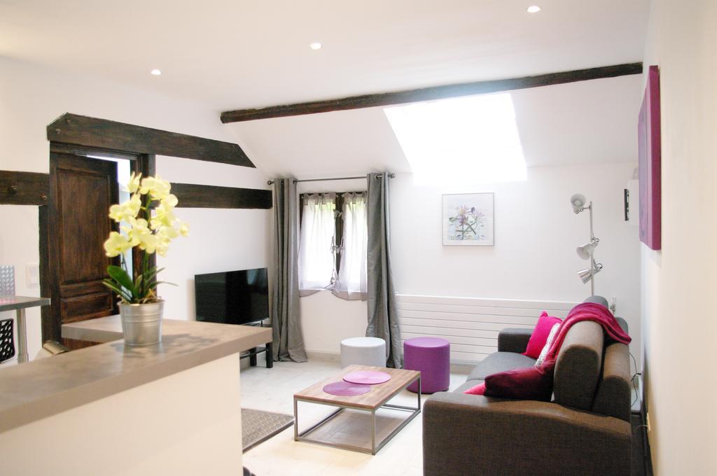 Escalebelair Appartement Fontenay-les-Briis Kamer foto