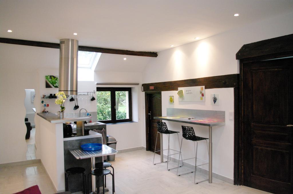 Escalebelair Appartement Fontenay-les-Briis Kamer foto